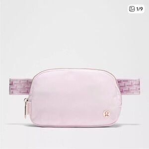 lululemon athletica Blush Pink/lavender “Everywhere”with Gold Hardware